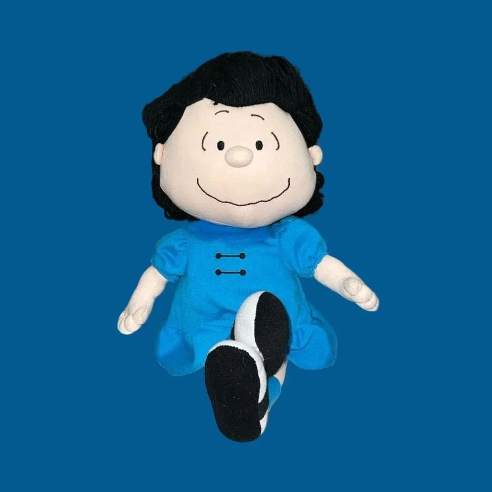 2010 Madame Alexander Lucy Van Pelt Cloth Doll Peanuts Collection 14” Plush